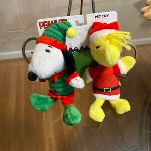- - Fetch Peanuts Snoopy set of 2 dog toys 7” with squeaker